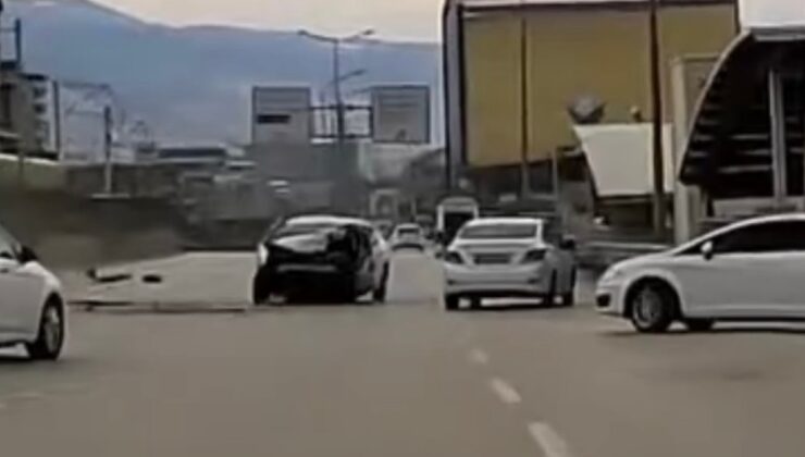 Bursa’da kontrolden çıkan araç metro istasyonun duvarına çarptı: 1 ölü