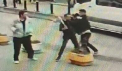 Büyükçekmece’de minibüs şoförlerinin beyzbol sopalı kavgası: 1 ölü