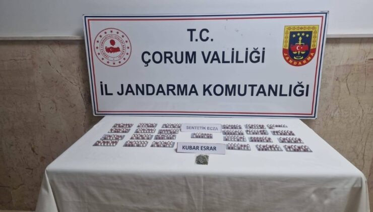 Çorum’da 342 sentetik ecza hapı ele geçirildi: 3 gözaltı