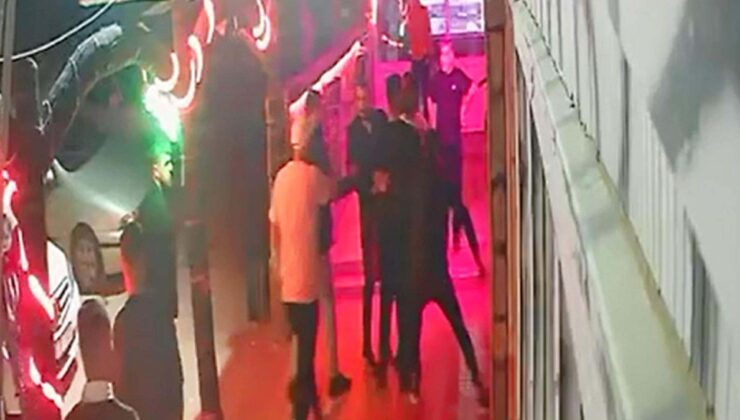 Denizli’de eğlence merkezi önünde kavga