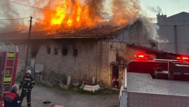Denizli’de mermer imalathanesinde yangın