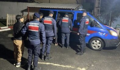 Edirne’de 14 düzensiz göçmen yakalandı