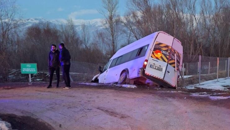 Erzincan’da öğrenci servisi sulama kanalına düştü: 11 yaralı