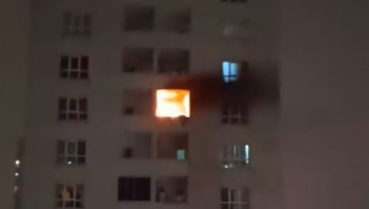Esenyurt’ta 30 katlı binada yangın: Üstteki daireden kovayla müdahale