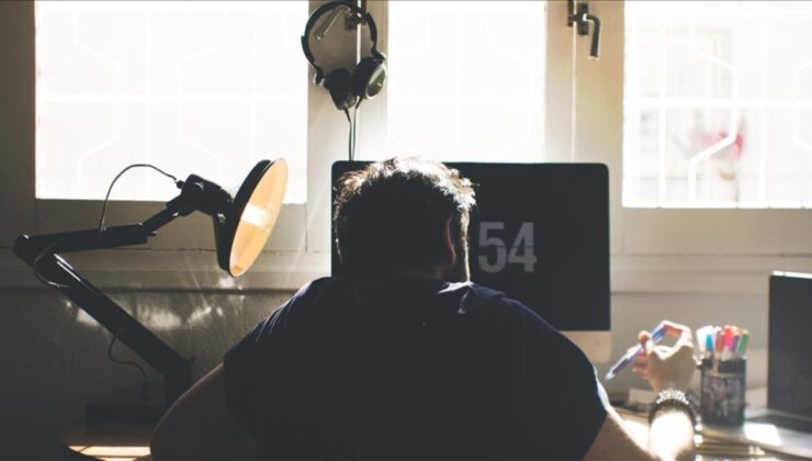 İş hayatı dönüşüyor! Artık ‘beyaz’ değil, ‘altın yakalı’ denilecek