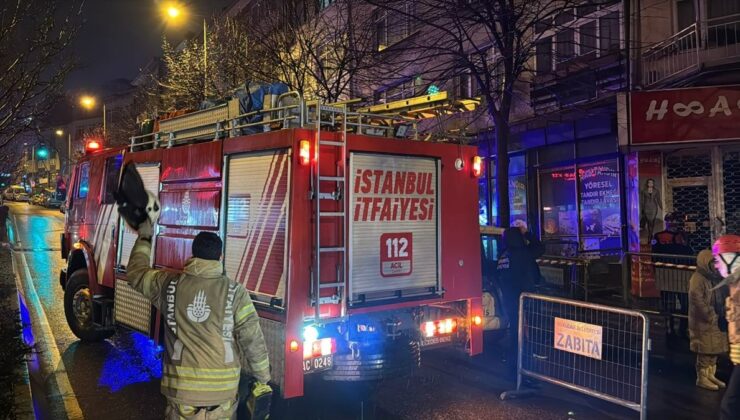 İstanbul Üsküdar’da istinat duvarının yan yatması nedeniyle 2 bina boşaltıldı