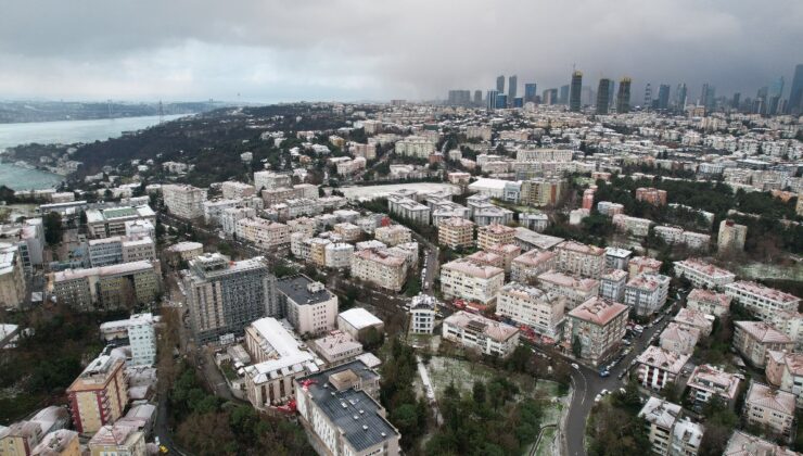 İstanbul’da kar yağışı etkisini sürdürmeye devam ediyor