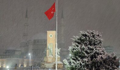 İstanbul’da kartpostallık kar manzaraları