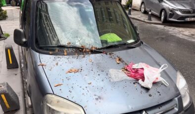 İstanbul’da pencereden atılan çöp otomobilin camını kırdı