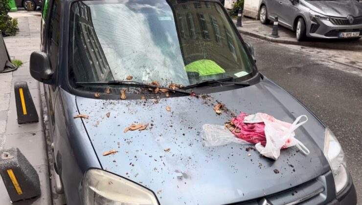 İstanbul’da pencereden atılan çöp otomobilin camını kırdı