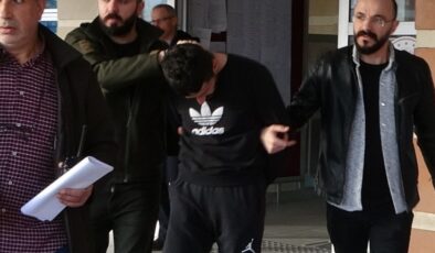 Kastamonu’da babasının komşusunu öldüren zanlıya müebbet hapis talebi