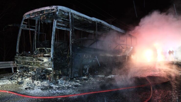 Kastamonu’da seyir halindeki yolcu otobüsünde yangın