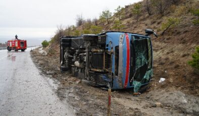 Kırıkkale’de cezaevi ring aracı devrildi: 9 yaralı