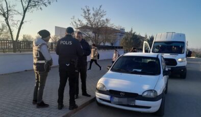 Kırıkkale’de polis denetiminde aranan 14 şahıs yakalandı