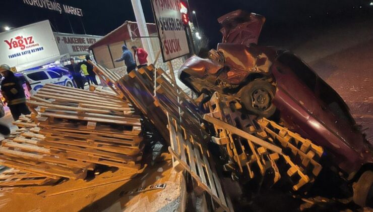Konya’da kontrolden çıkan otomobilin sürücüsü yaralandı