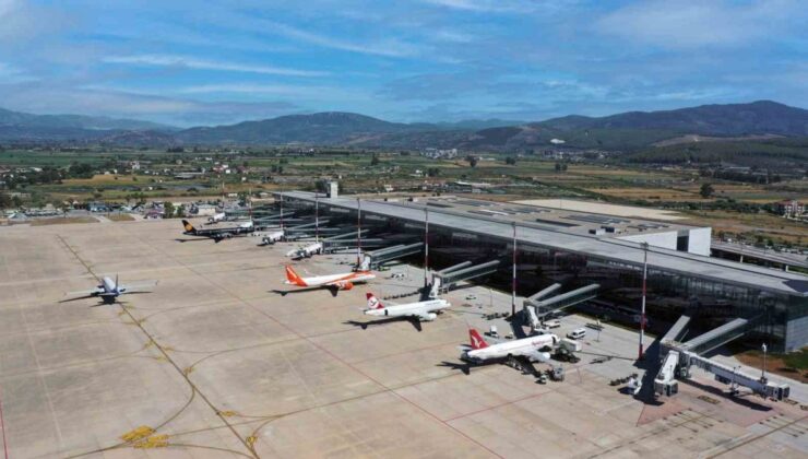 Milas-Bodrum havalimanı ilk ay 104 bin 585 yolcuya hizmet verdi