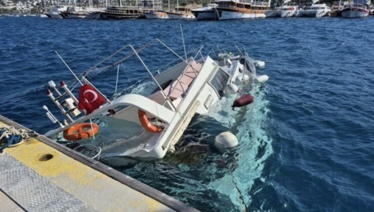 Muğla’da 15 metrelik tekne battı