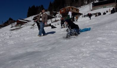 Rize Ayder Yaylası’nda kar festivali