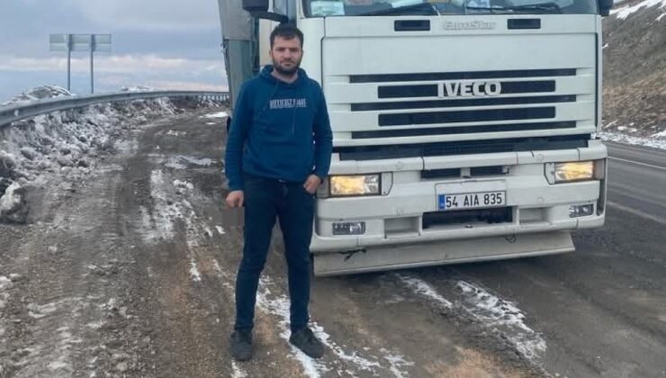 Sakarya’da tamir etmek istediği tırın altında kalmıştı: Son yolculuğuna uğurlandı