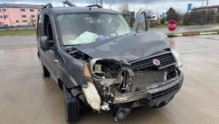 Samsun’daki trafik kazasında 3 çocuk yaralandı