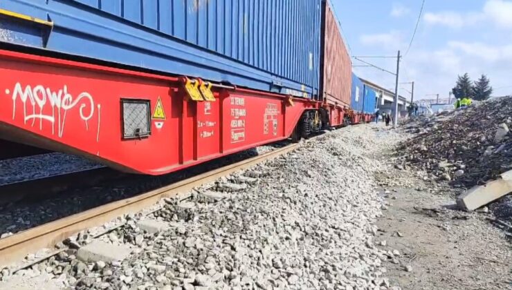 Tekirdağ’da yeni hat denemesi sırasında vagonlar raydan çıktı