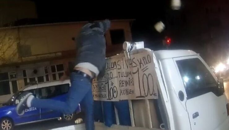 Tekirdağ’da zabıta ekiplerine kızıp peynirleri sokağa fırlattılar