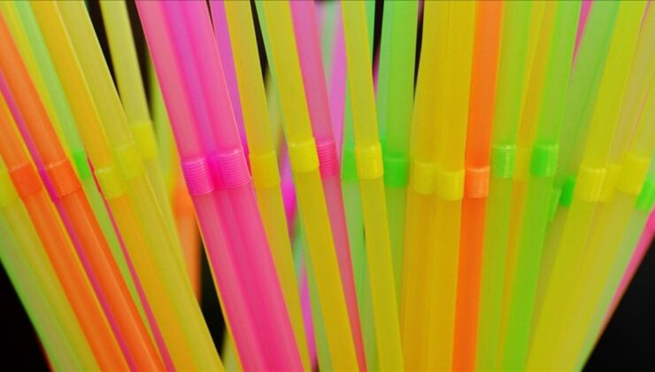 Trump’ın ‘plastik pipet’ kararnamesi plastik sanayicilerine umut oldu