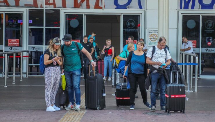 Türkiye’yi Ocak 2025’te 2,1 milyon turist ziyaret etti