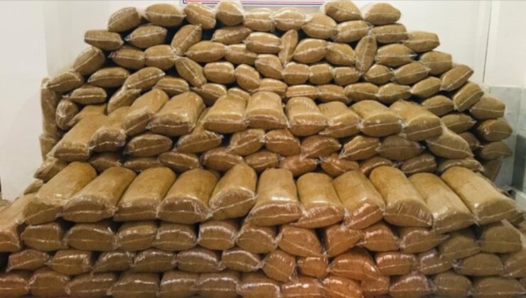 Adana’da kaçak tütün operasyonu: 1 ton tütün ele geçirildi