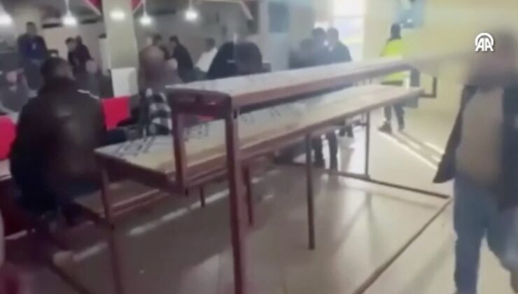 Afyonkarahisar’da horoz dövüşü üzerinden bahis: 36 gözaltı