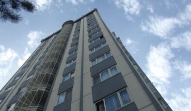 Ankara’da 14’üncü kattan düşen genç kadın hayatını kaybetti