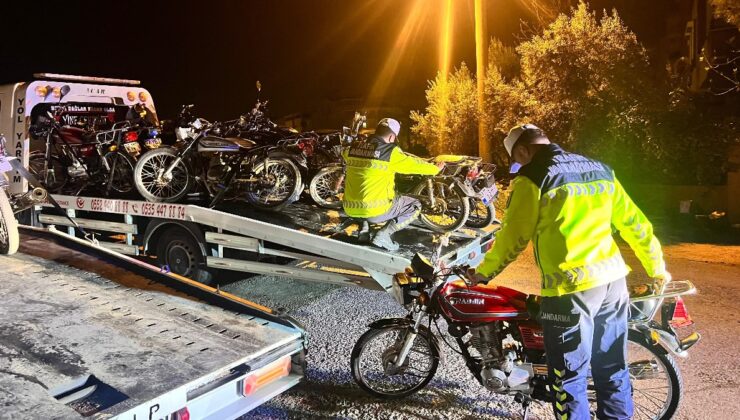 Antalya’da sosyal medyada anlaştılar, yarışa çıkamadan yakalandılar