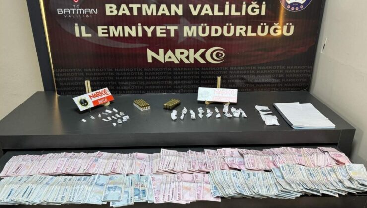 Batman’da bir evde satışa hazır uyuşturucu ele geçirildi