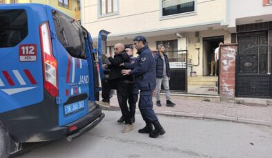 Bursa’da 3 kişiyi bıçak ve çekiçle yaralayan zanlı hakkında karar