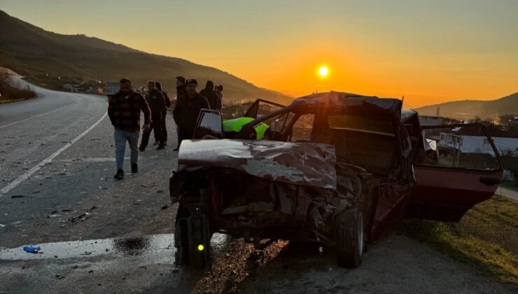 Bursa’da otomobilin kamyona çarptığı kazada 1 kişi öldü