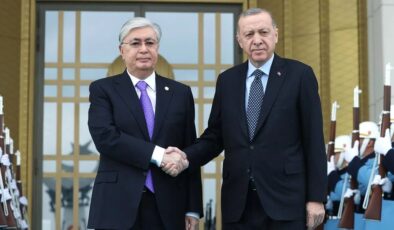 Cumhurbaşkanı Erdoğan, Kazakistan Cumhurbaşkanı Tokayev ile telefonda görüştü