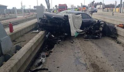 Doğumdan sonra Düzce’deki evlerine dönerken kazada ölen çifte veda