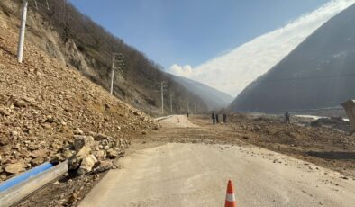 Düzce’de heyelan meydana geldi