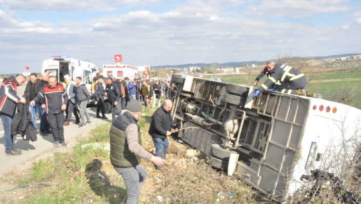Edirne’de öğrenci servisi kaza yaptı: 27 yaralı