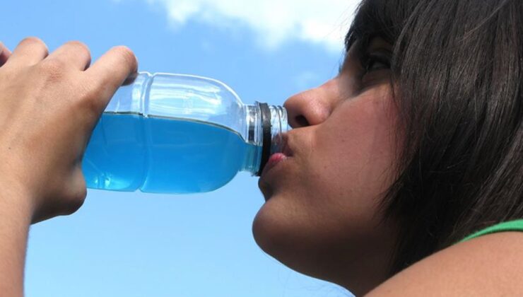 Enerji içecekleri kalp sağlığını tehdit ediyor