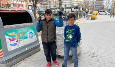 Eskişehir’de geri dönüşüm işçiliği yapan küçük çocuktan yürek burkan açıklamalar