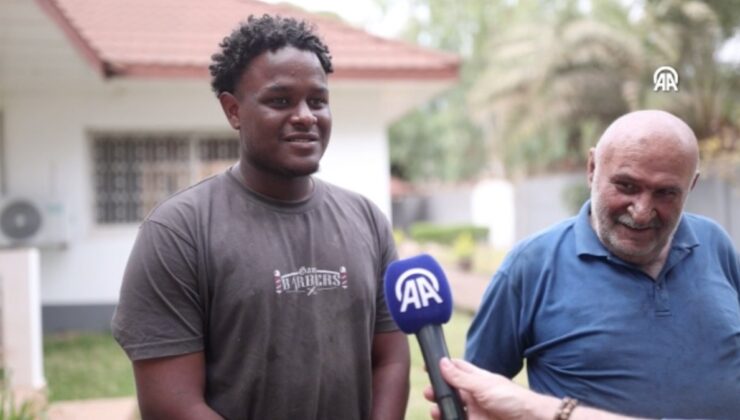 Gambiya’da doğan Türk asıllı Fatih, askerlik vazifesini Türkiye’de yapmaya hazırlanıyor
