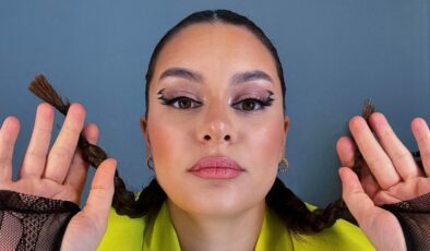 Hem anne hem şarkıcı! Atiye bebeğiyle stüdyoya girdi!