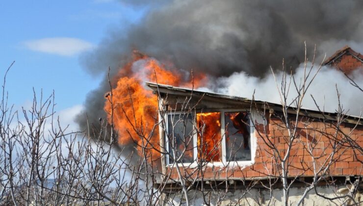 Isparta’da yanan evdeki komşusunun ‘yetişin’ çığlığını duydu