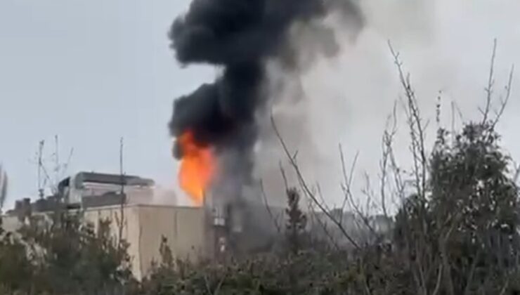 İstanbul Ataşehir’de AVM  yangını