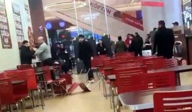 İstanbul’da AVM içinde iki ayrı kavga çıktı