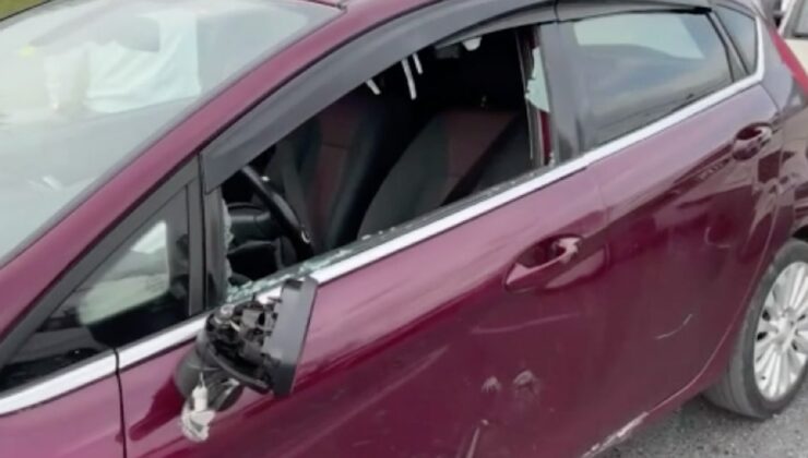 İstanbul’da bir kişi tartıştığı otomobilin sürücüsünü darbetti