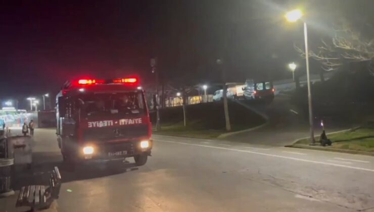 İstanbul’da iskelede seyreden bisikletli denize düştü