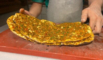 İstanbul’da lahmacun fiyatları 60 liradan 250 liraya kadar çıkıyor