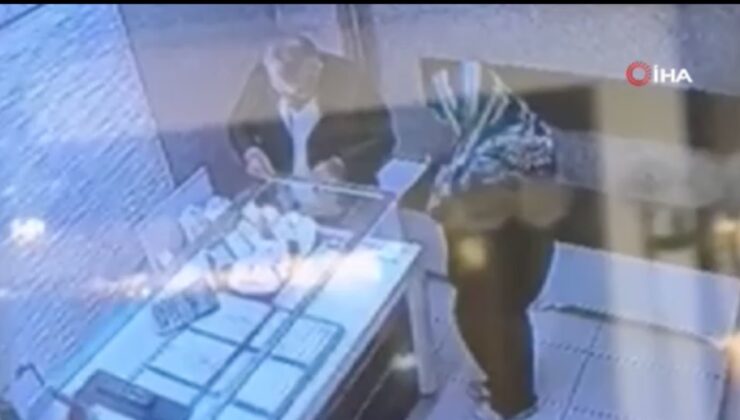 Kayseri’de yaşlı kadın sarrafın kafasına taşla vurarak kuyumcuyu soymaya çalıştı